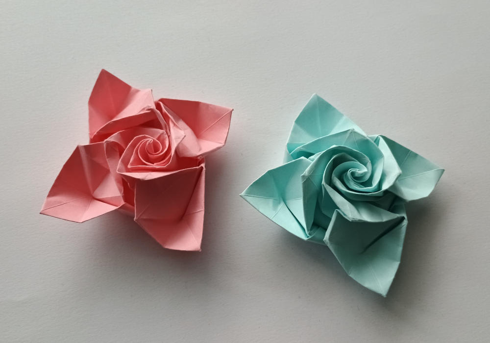 Some rose origami I was told how to fold by a Korean at church! Technique is similar to this book by Hayley Ha.