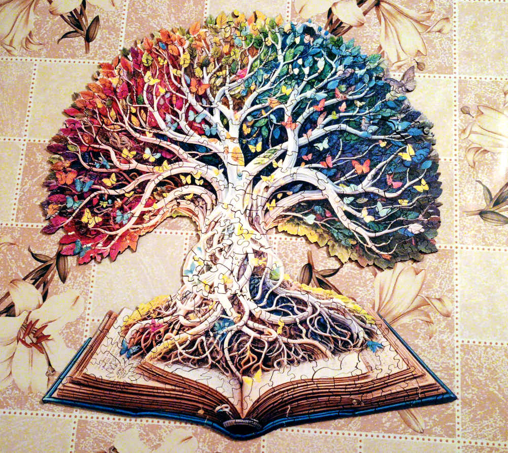 A "Tree of Life" wooden jigsaw I had the pleasure of solving, courtesy of my cousin. Thanks, cousin! 😊